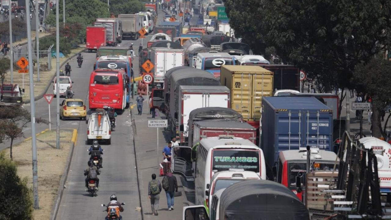 Restablecida la conectividad vial entre Bogotá y Villavicencio 