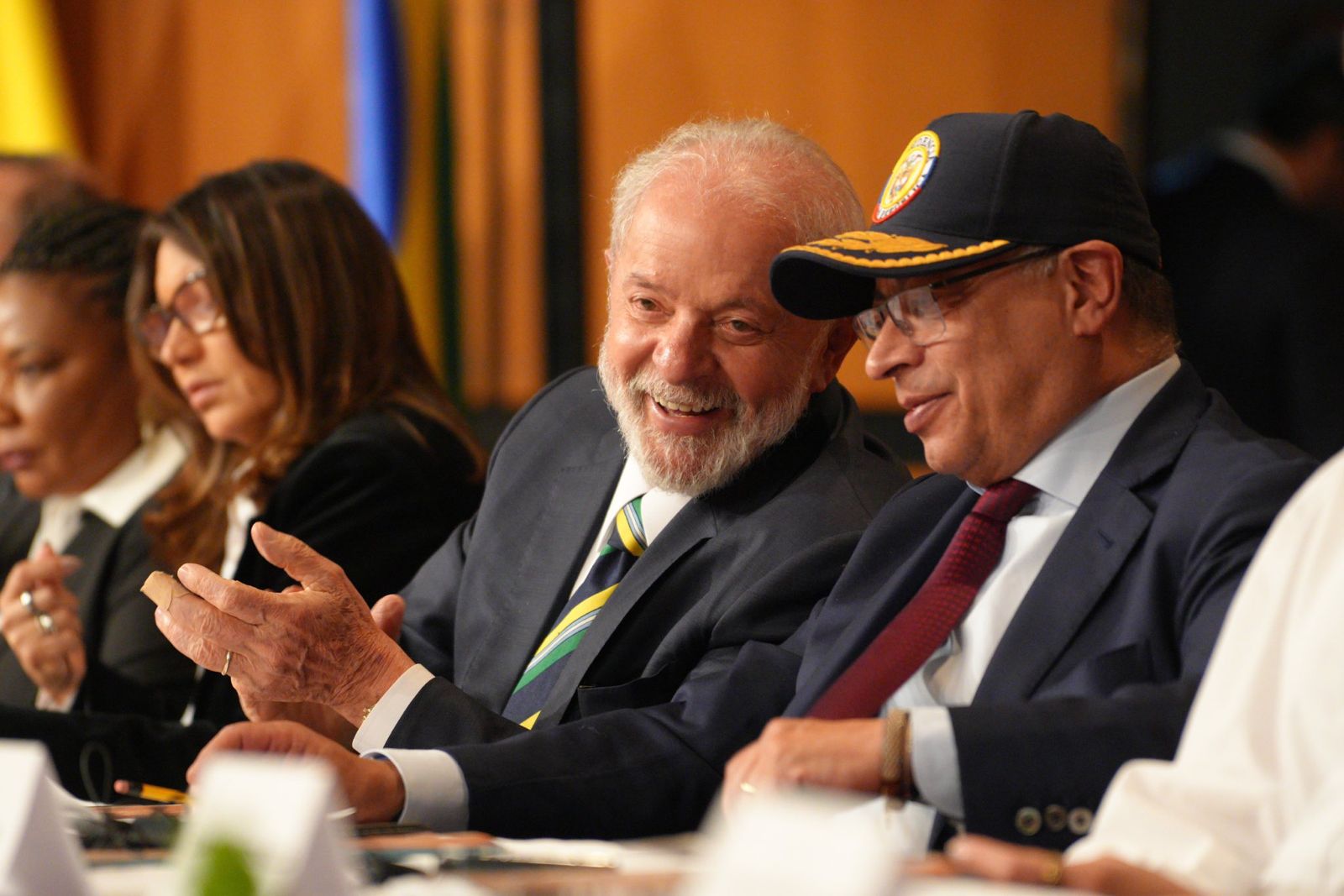 Petro y Lula da Silva proponen a Maduro plebiscito por democracia en Venezuela 
