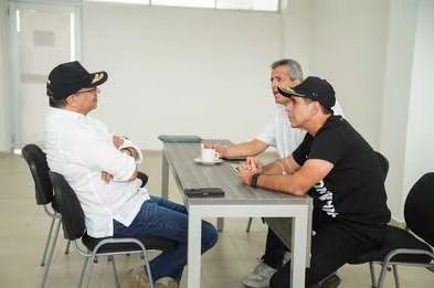 Acuerdos entre Petro y el alcalde de Barranquilla
