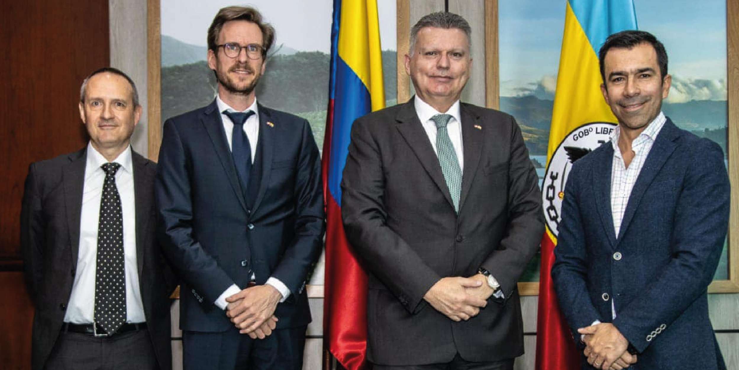 Fortalecimiento de lazos internacionales