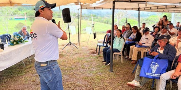 Veredas de Arbeláez mejoran la vida de más de 6.500 personas con agua potable