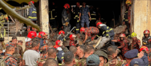16 muertos tras caída de avión militar