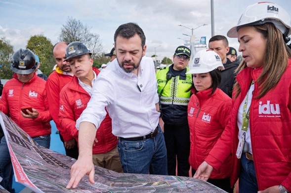 Distrito entregó ciclopuente de la Av. Boyacá con Calle 80