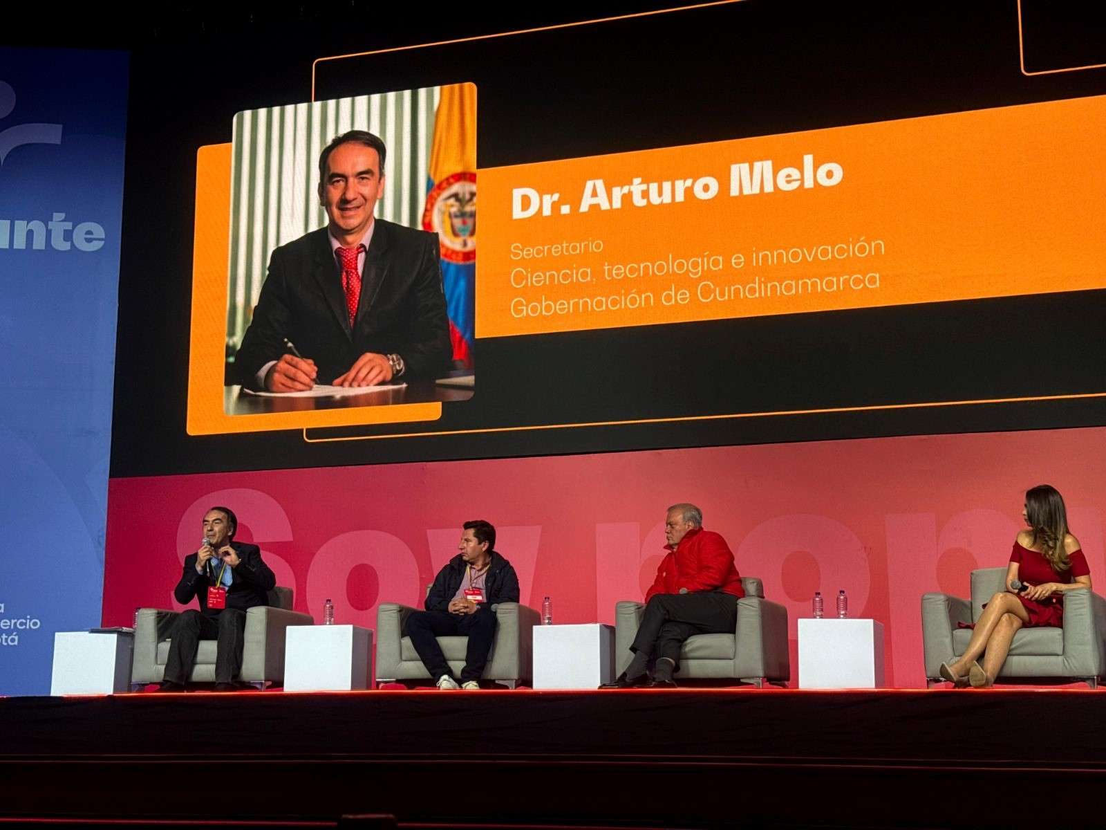 Más de 700 emprendedores rurales reciben formación y apoyo tecnológico