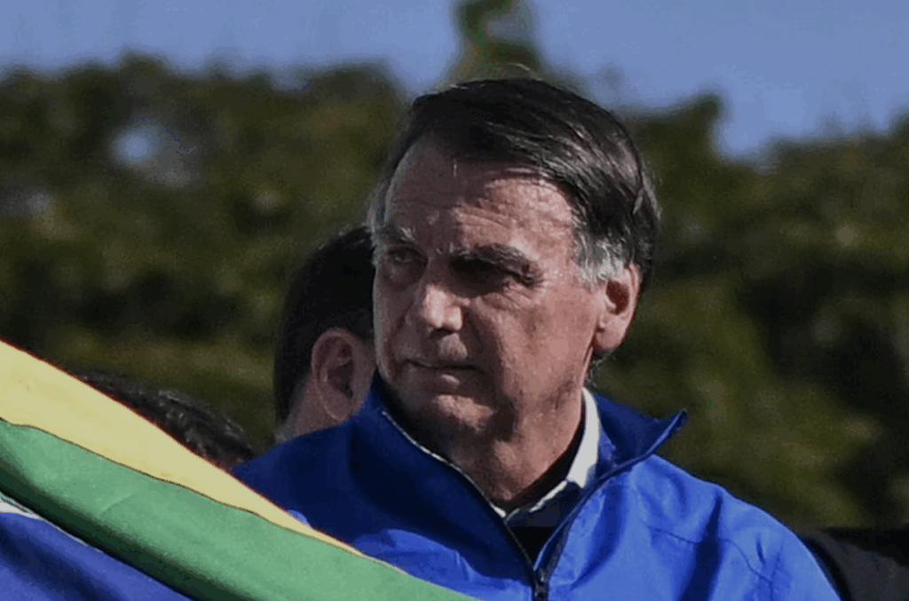 El Supremo Tribunal Federal de Brasil, ordenó arresto domiciliario al expresidente Bolsonaro