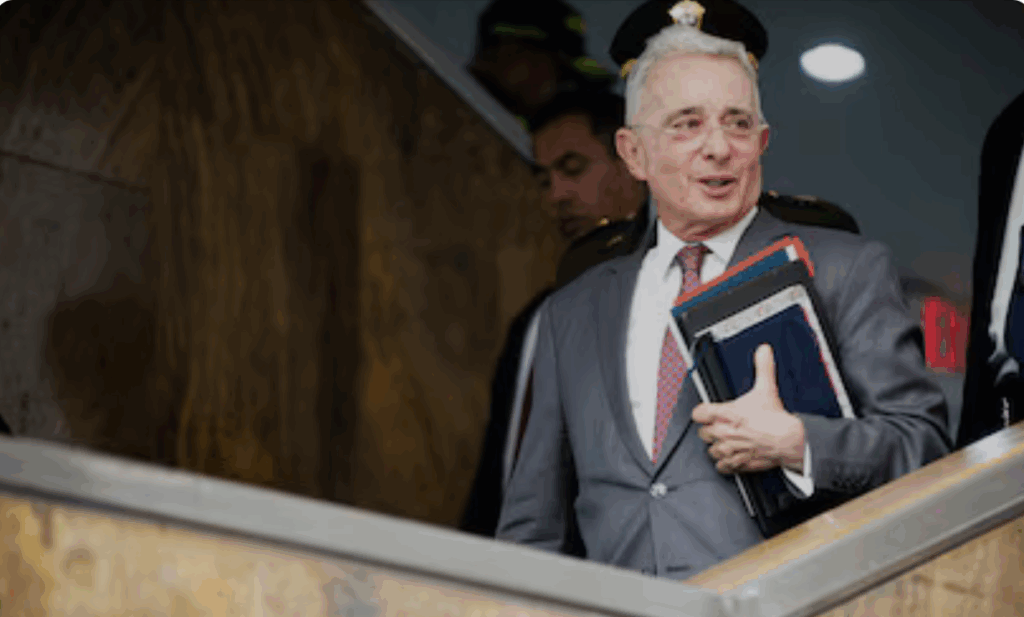 Equipo jurídico de Uribe radicó tutela ante el Tribunal Superior de Bogotá