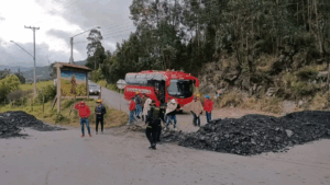 Bloqueos en la provincia de Ubaté por paro minero