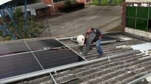 Colegios de Cundinamarca ahorran electricidad con paneles solares