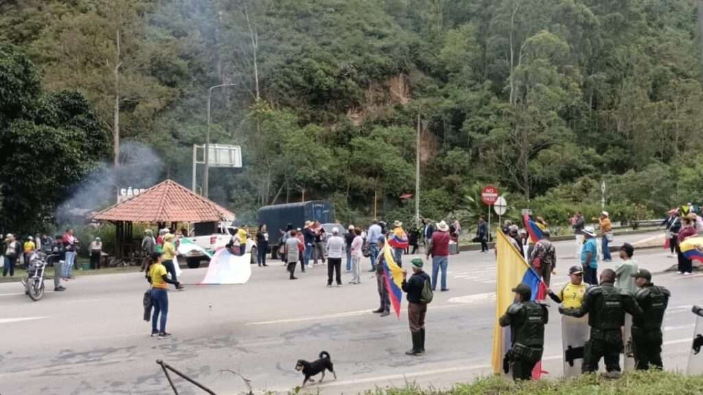 CARACOL