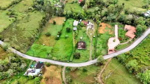 Inversión vial fortalece la conectividad de Manta, Cundinamarca