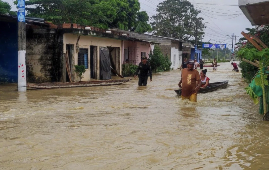 Gobierno decreta emergencia en 8 departamentos por 30 días
