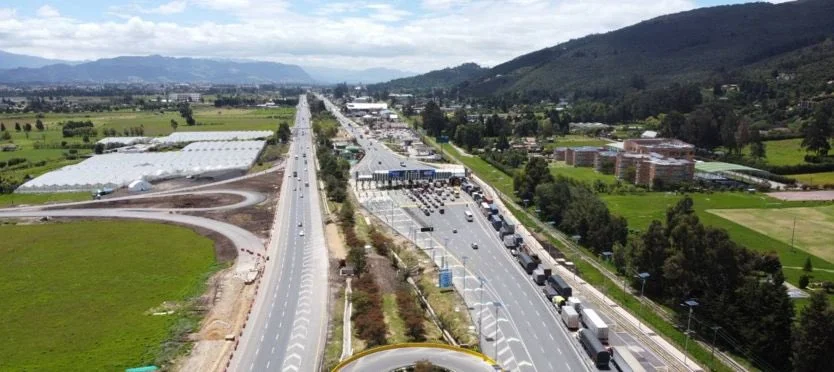 Arranca concesión para ampliar la Autopista Norte: cinco carriles por sentido y obras complementarias en la Sabana 