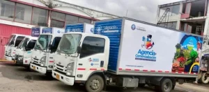 Camiones con los que el departamento apoya el transporte de productos agrícolas de los campesinos de Cundinamarca.